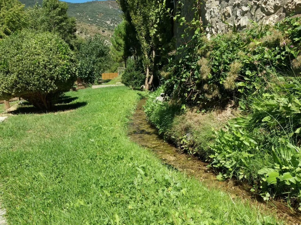Casa Rural Moli De Fornols Hotel Eksteriør billede